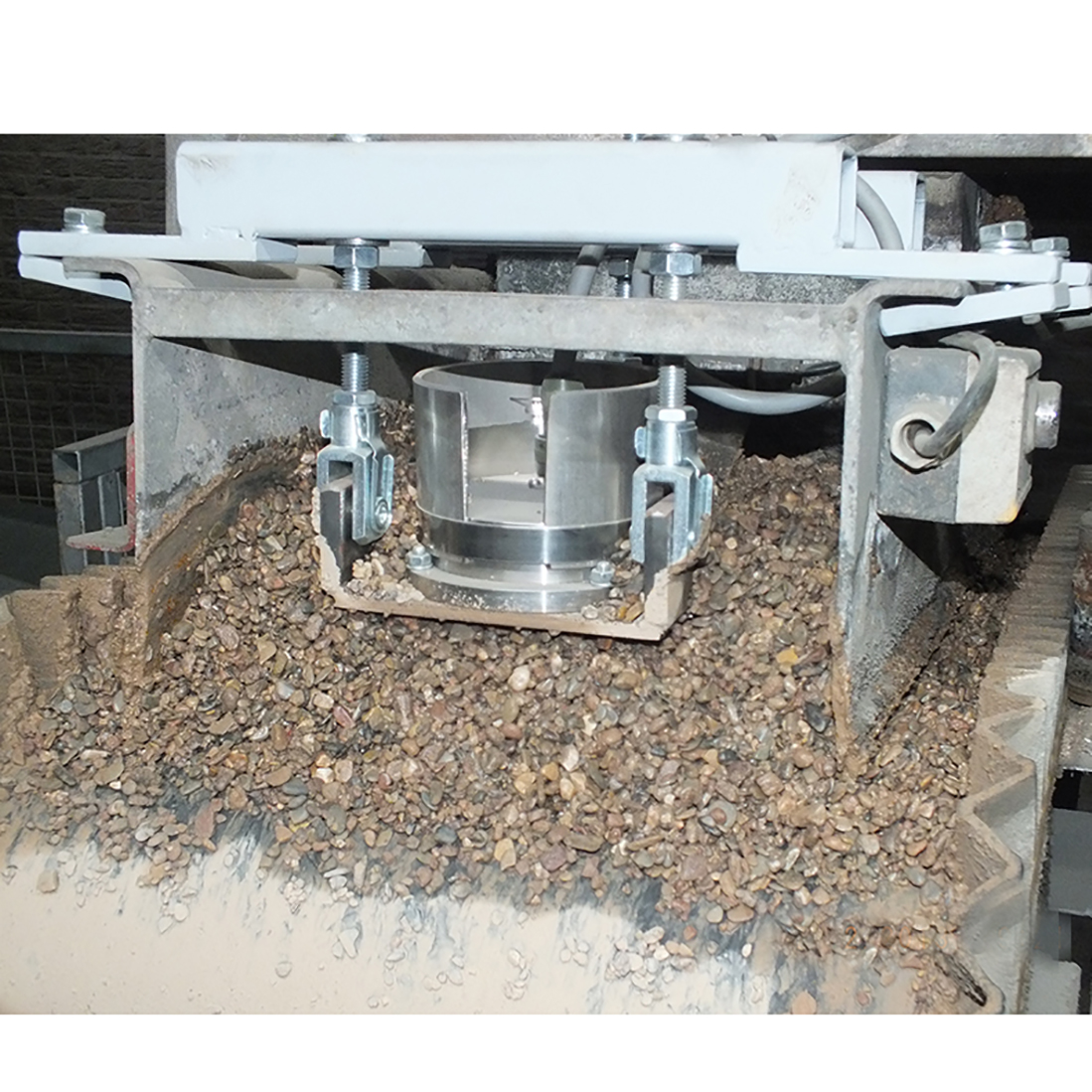 Analizador de humedad y temperatura en arena, grava y materiales abrasivos a granel | Sono Vario | IMKO